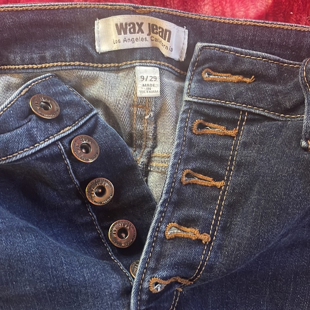 Jeans - Picture 3 of 4